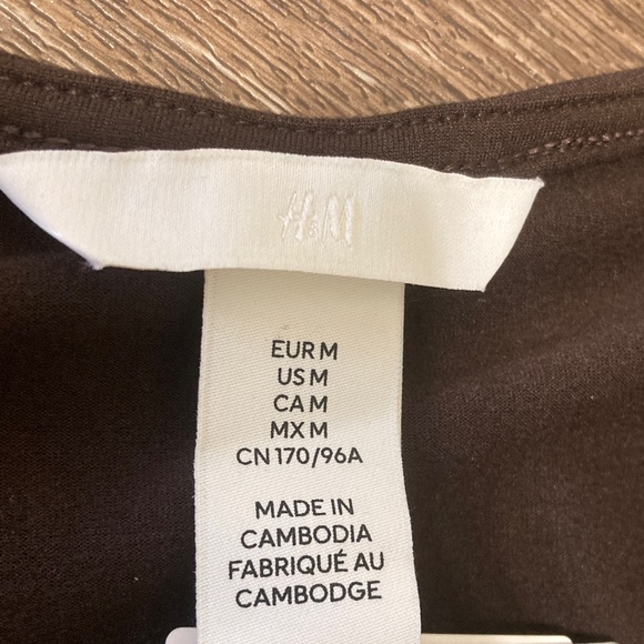 H&M Chocolate Brown long sleeve bodysuit - Picture 2 of 6